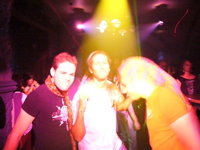 Elqad, Vicerone & Adam