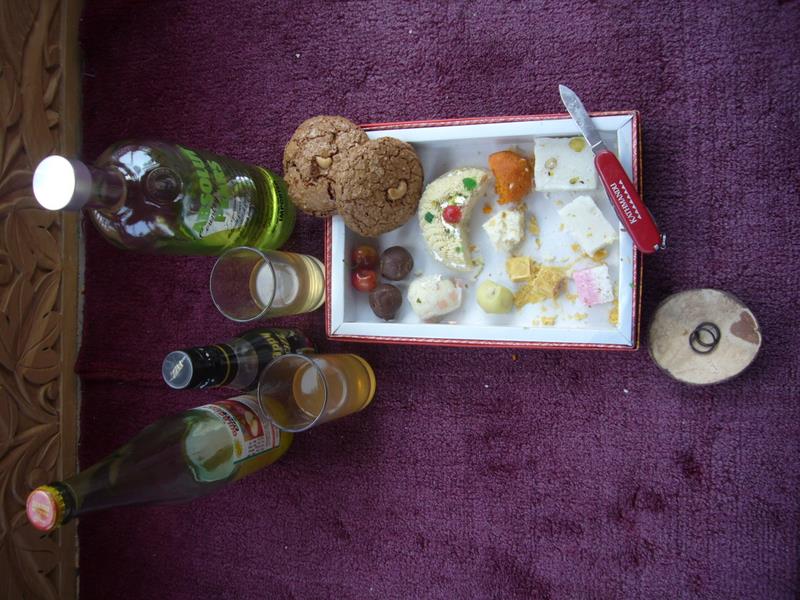 Travel - India - Kashmir - Srinagar - Coconut