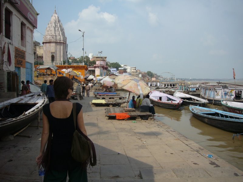 The main ghat. Lots of boating activity.